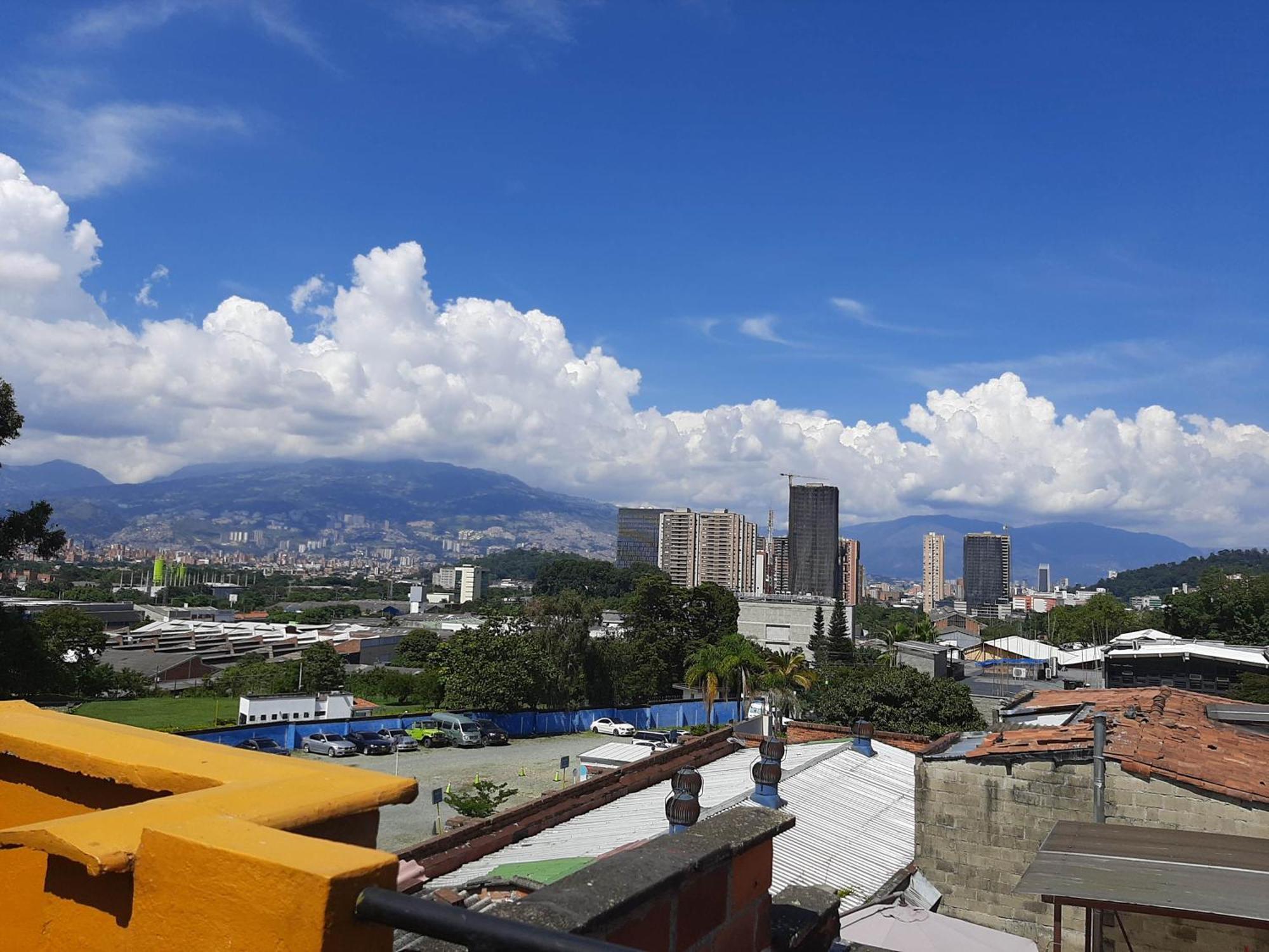 Poblado Guest House ميديلين المظهر الخارجي الصورة