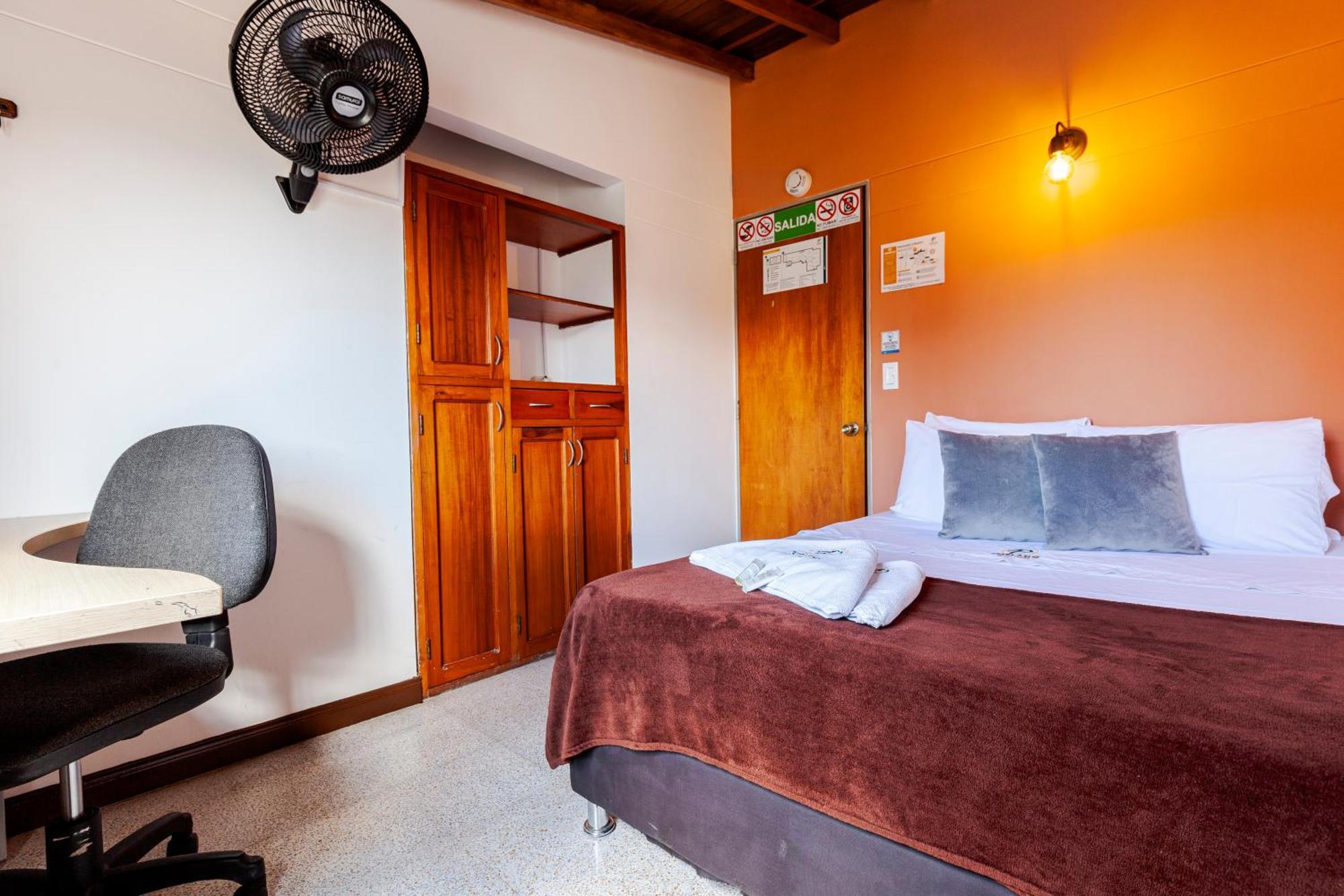 Poblado Guest House ميديلين المظهر الخارجي الصورة