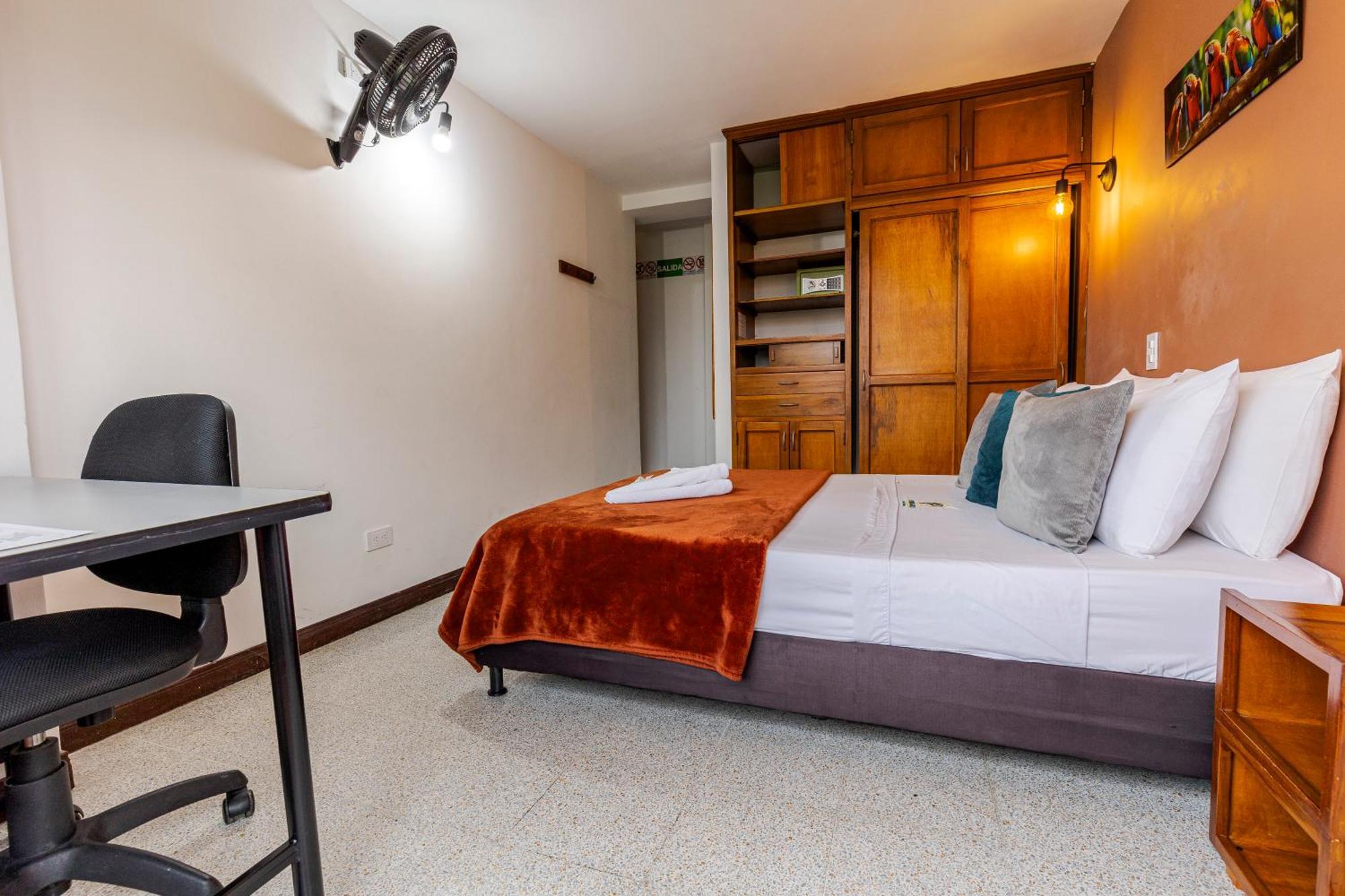 Poblado Guest House ميديلين الغرفة الصورة